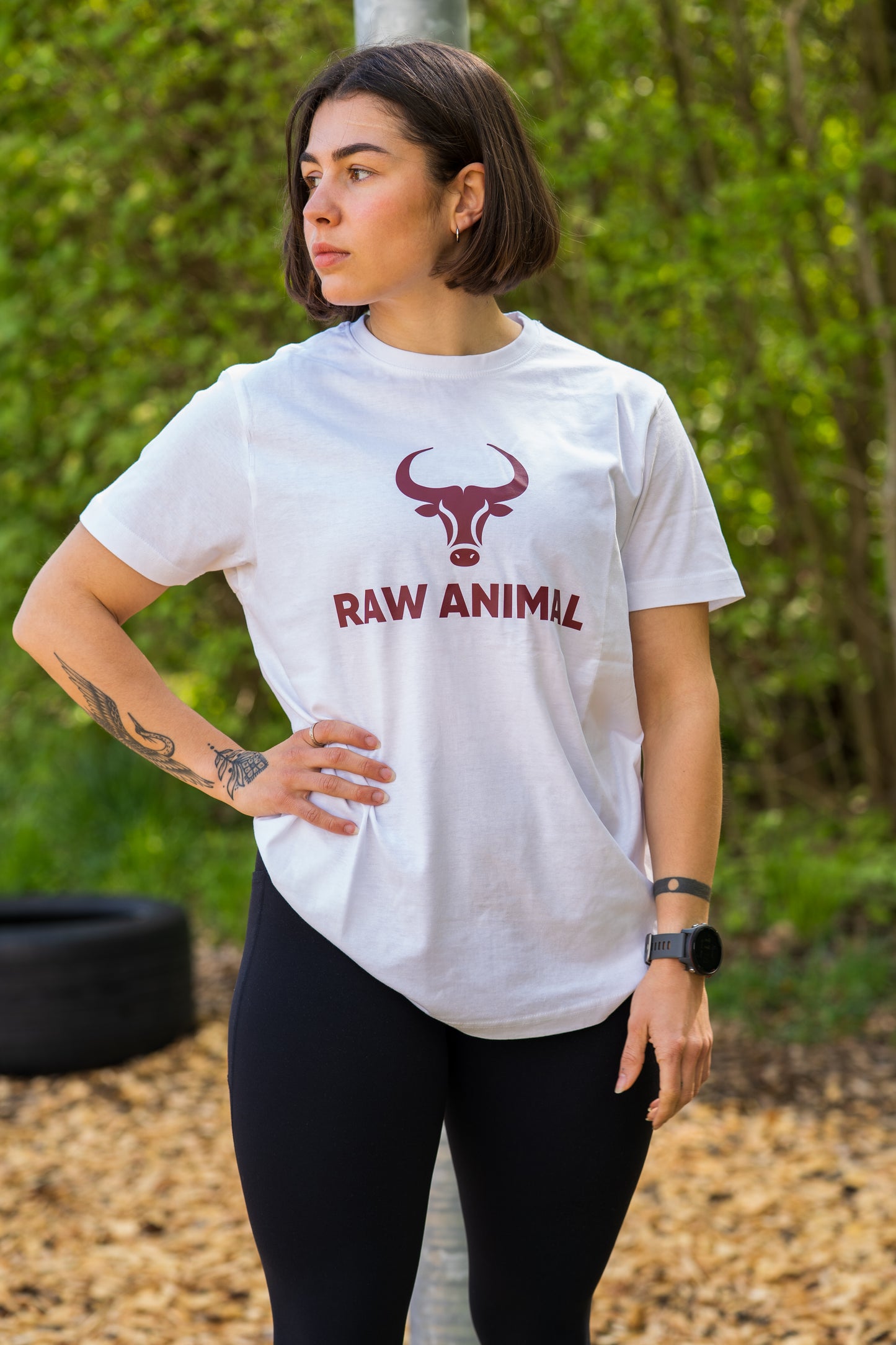 La Camiseta Raw Animal en Blanco Clásico